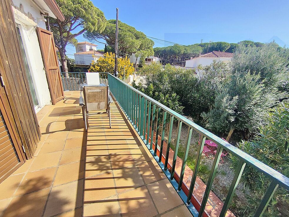 Semi-detached house for sale in Platja d'Aro.