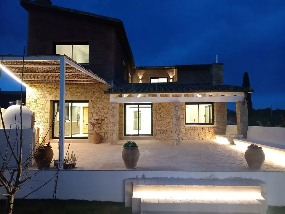 Chalet en venta en Vall-llobrega