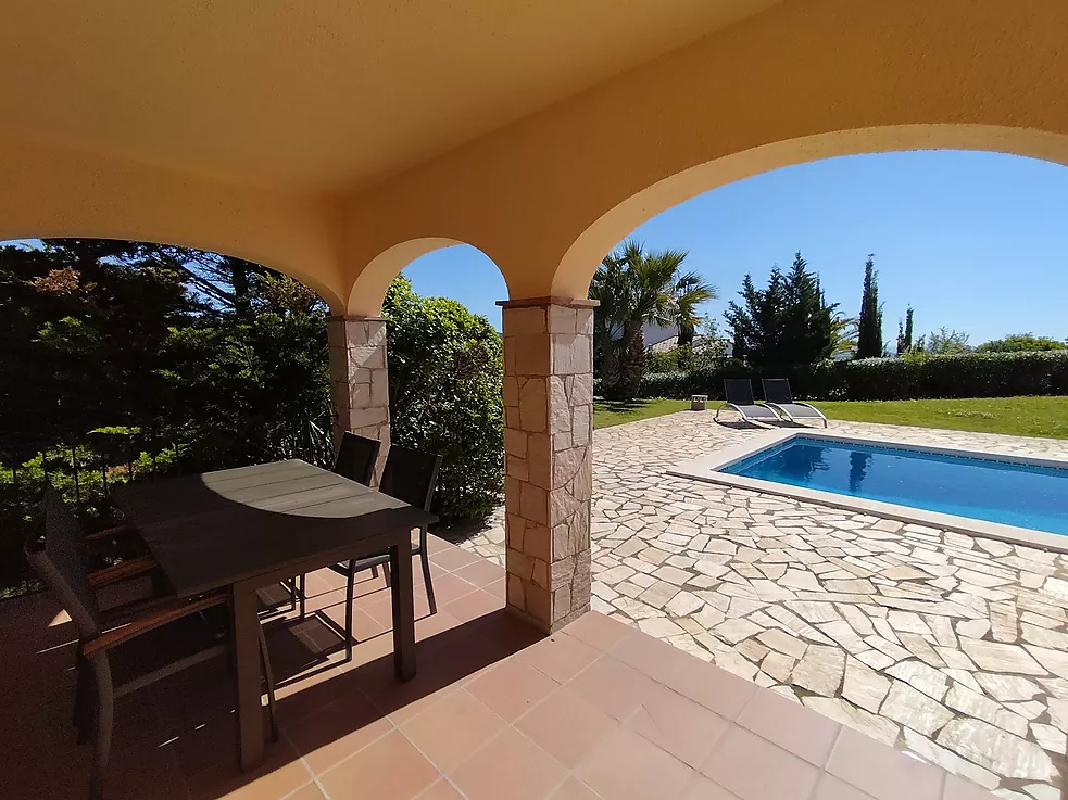 Villa for sale in Calonge